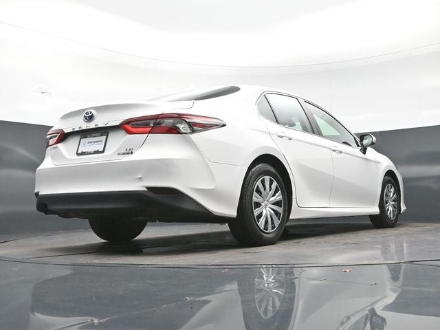 2022 Toyota Camry Hybrid LE