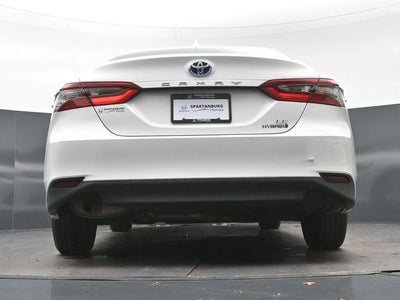 2022 Toyota Camry Hybrid LE