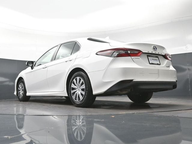 2022 Toyota Camry Hybrid LE