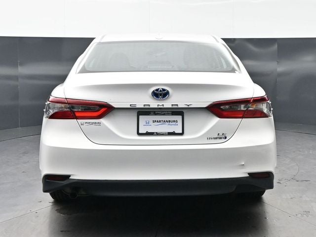 2022 Toyota Camry Hybrid LE