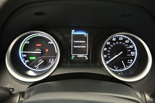 2022 Toyota Camry Hybrid LE