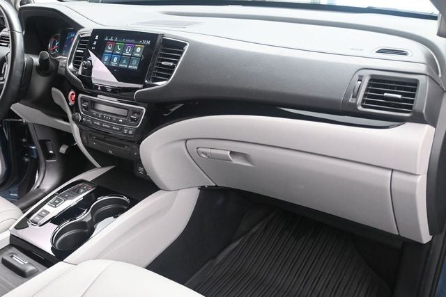 2022 Honda Pilot Touring 7 Passenger