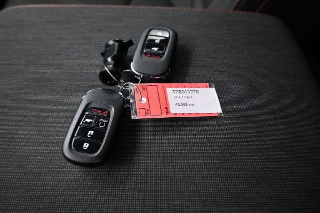 2023 Honda Pilot Sport