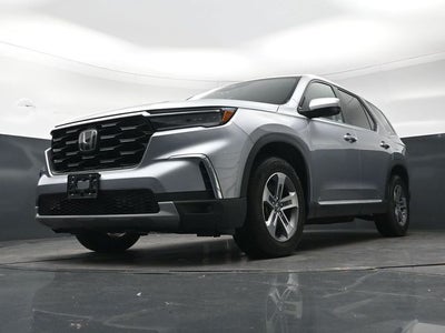 2024 Honda Pilot EX-L 8 Passenger