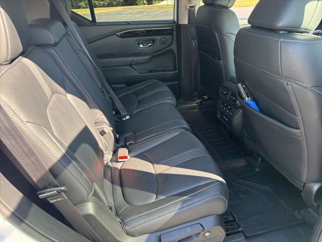 2023 Honda Pilot EX-L 8 Passenger