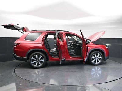2023 Honda Pilot Touring