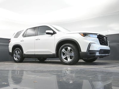 2023 Honda Pilot EX-L 8 Passenger