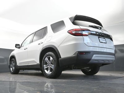 2023 Honda Pilot EX-L 8 Passenger