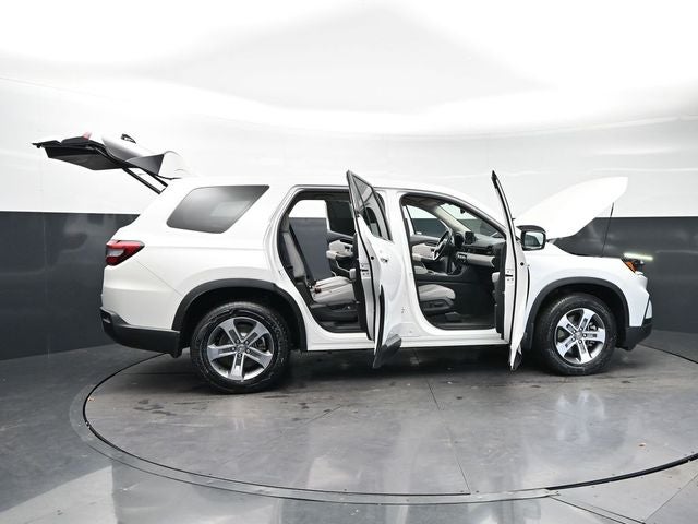 2023 Honda Pilot EX-L 8 Passenger