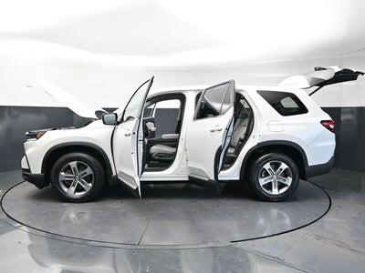 2023 Honda Pilot EX-L 8 Passenger