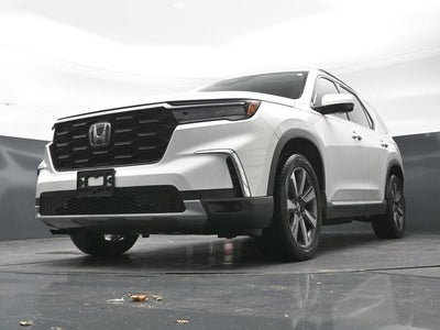2023 Honda Pilot Touring