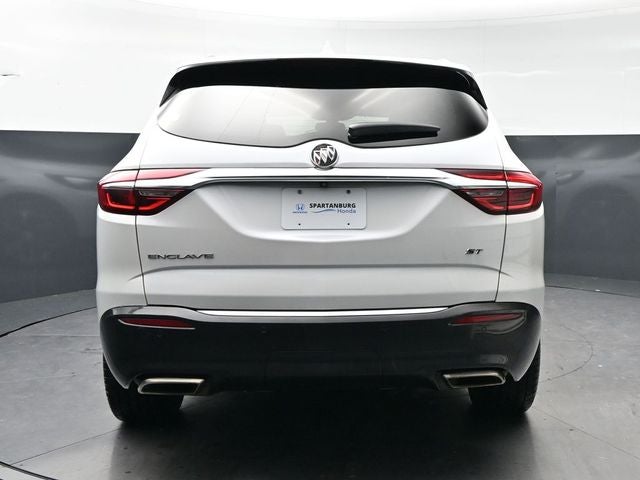 2021 Buick Enclave Essence