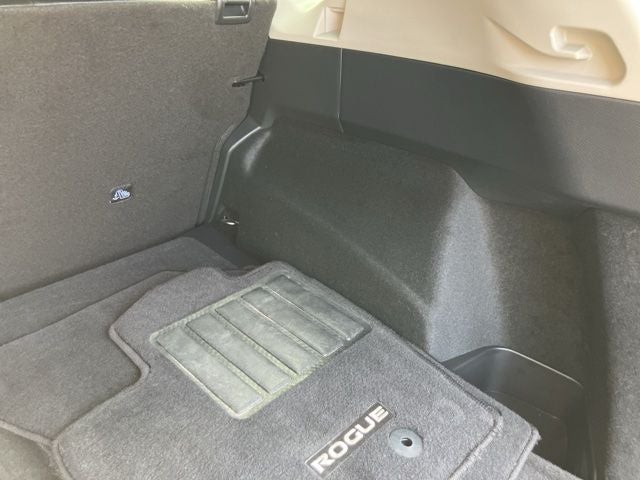 2026 Nissan Rogue SL
