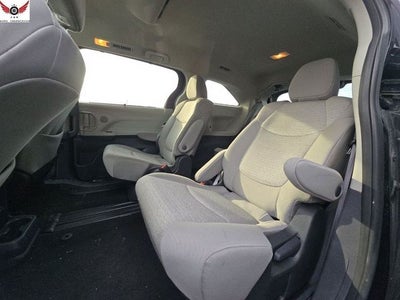 2024 Toyota Sienna LE 7 Passenger