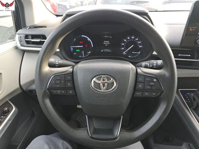 2024 Toyota Sienna LE 7 Passenger