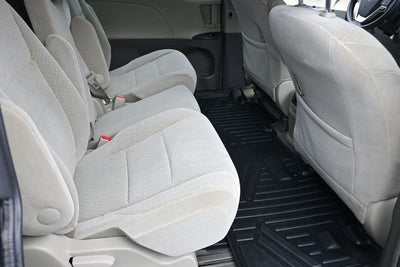 2017 Toyota Sienna LE 8 Passenger