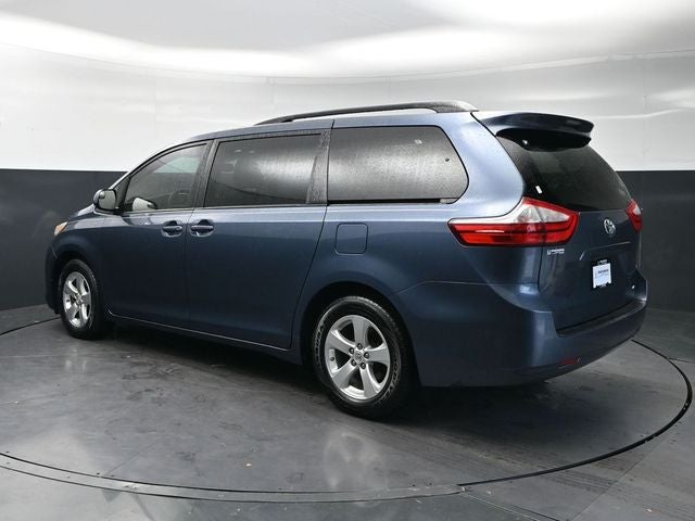 2017 Toyota Sienna LE 8 Passenger