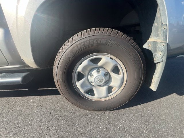 2016 Toyota Tacoma SR