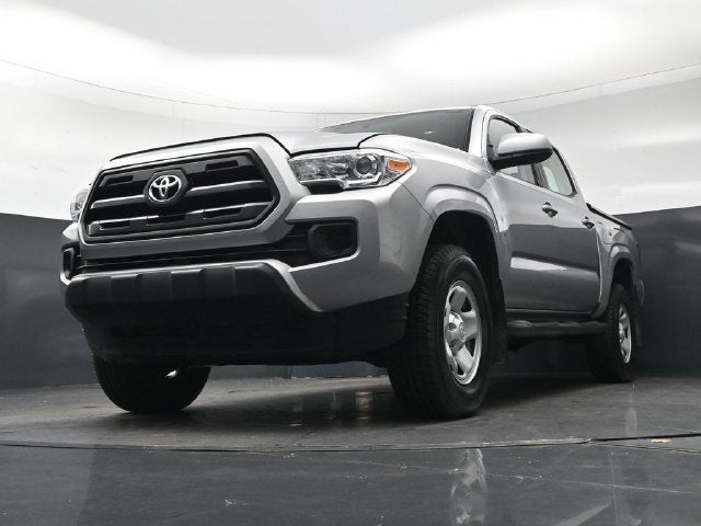 2016 Toyota Tacoma SR