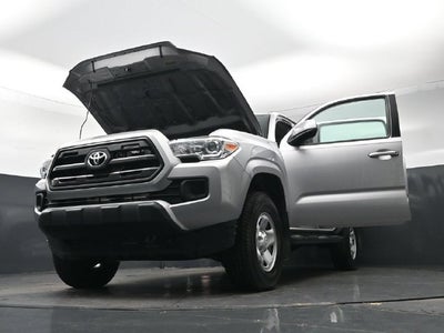 2016 Toyota Tacoma SR