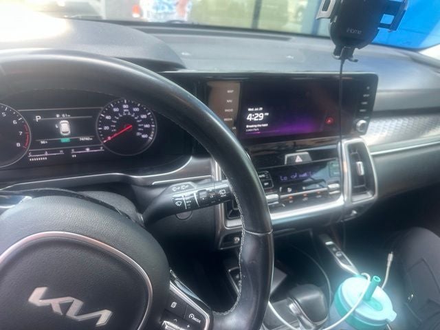 2023 Kia Sorento S