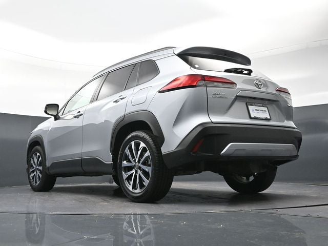 2025 Toyota Corolla Cross XLE