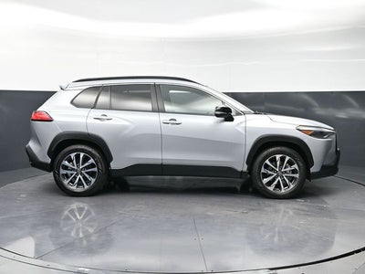 2025 Toyota Corolla Cross XLE