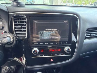 2020 Mitsubishi Outlander SE
