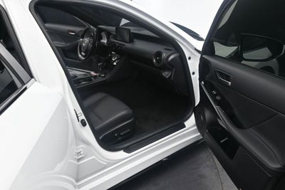 2024 Lexus IS 350 F SPORT Design