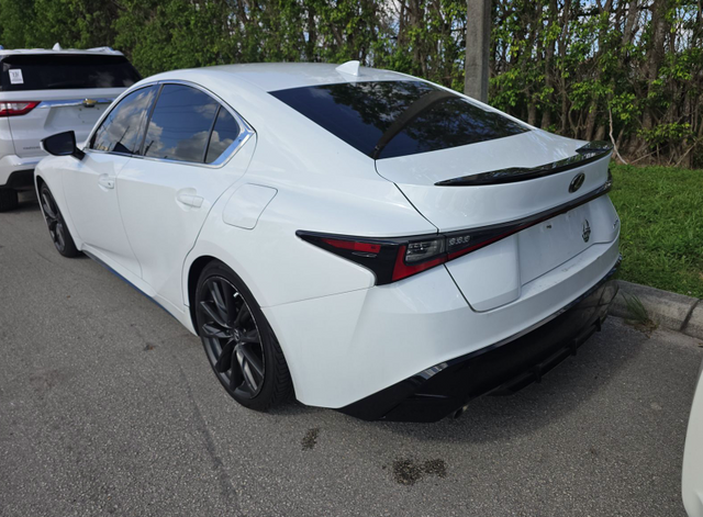 2024 Lexus IS 350 F SPORT Design