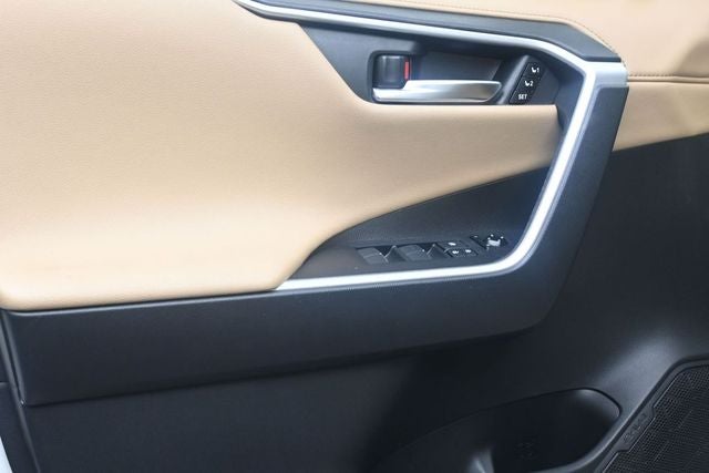 2020 Toyota RAV4 Hybrid Limited