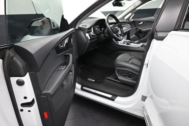 2023 Audi Q8 55 Prestige quattro