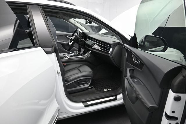 2023 Audi Q8 55 Prestige quattro