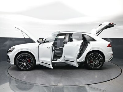2023 Audi Q8 55 Prestige quattro