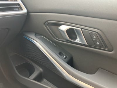 2025 BMW 3 Series 330i xDrive