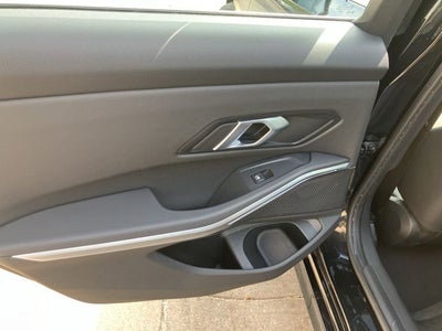 2025 BMW 3 Series 330i xDrive