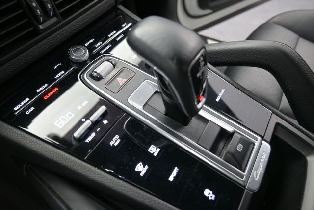 2020 Porsche Cayenne Base