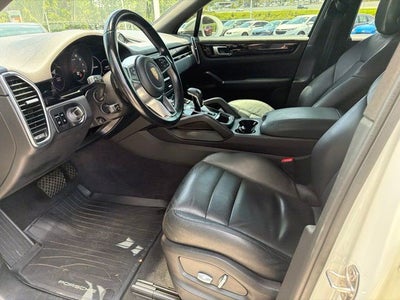 2020 Porsche Cayenne Base