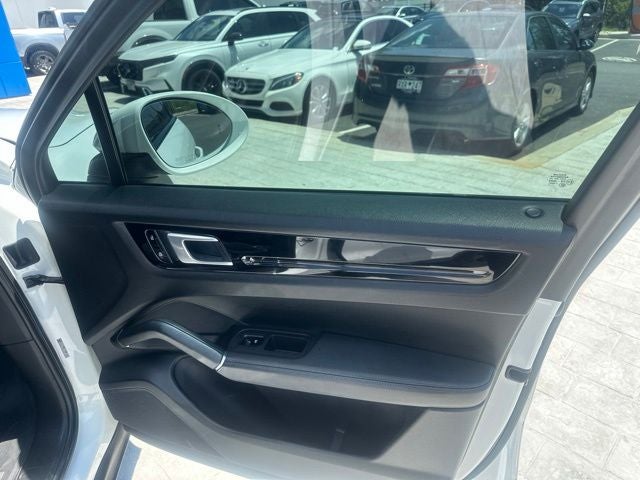 2020 Porsche Cayenne Base