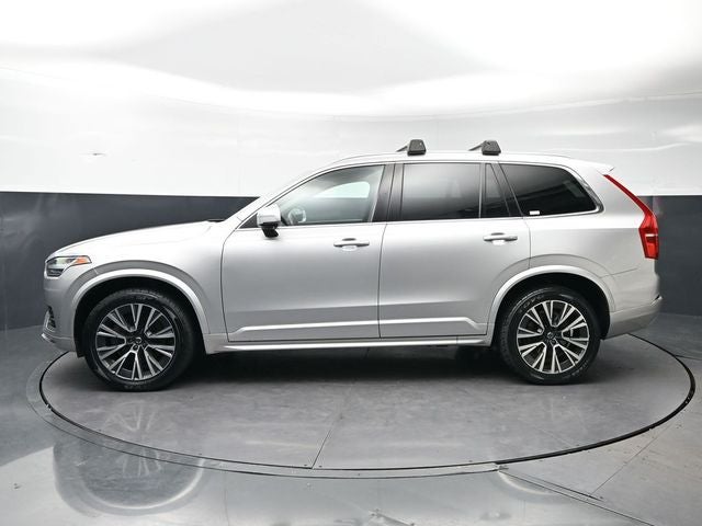 2022 Volvo XC90 T6 Momentum