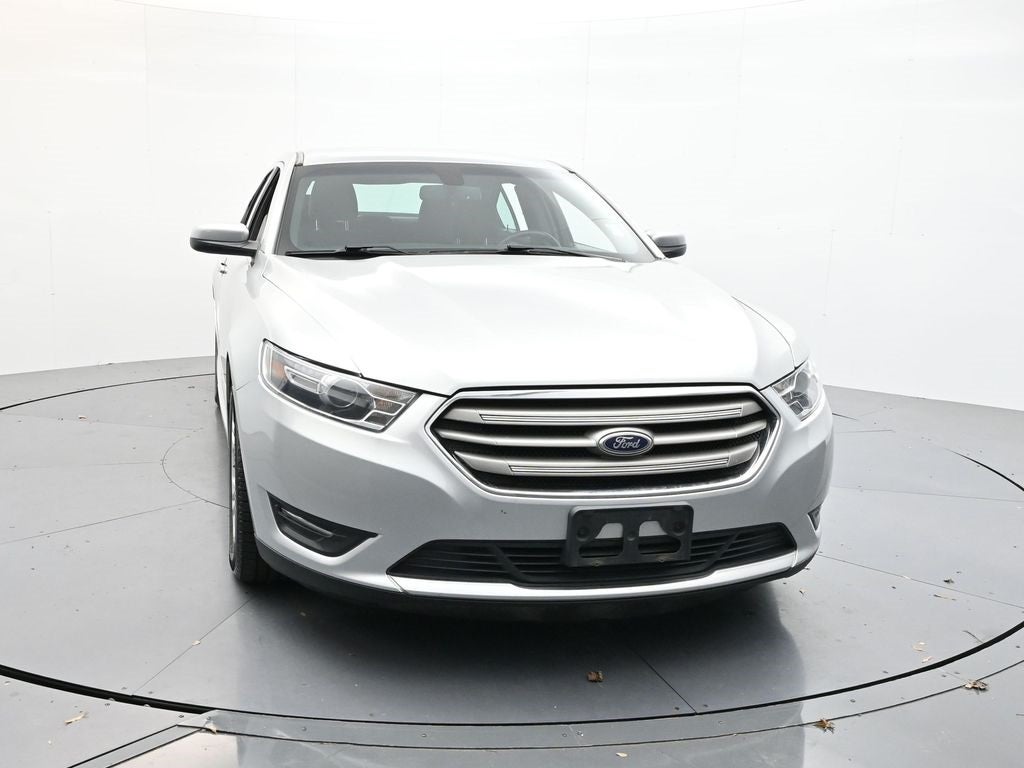 2016 Ford Taurus SEL