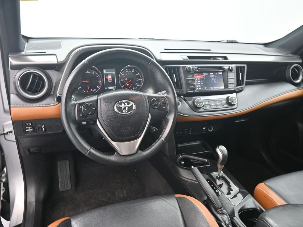 2016 Toyota RAV4 SE