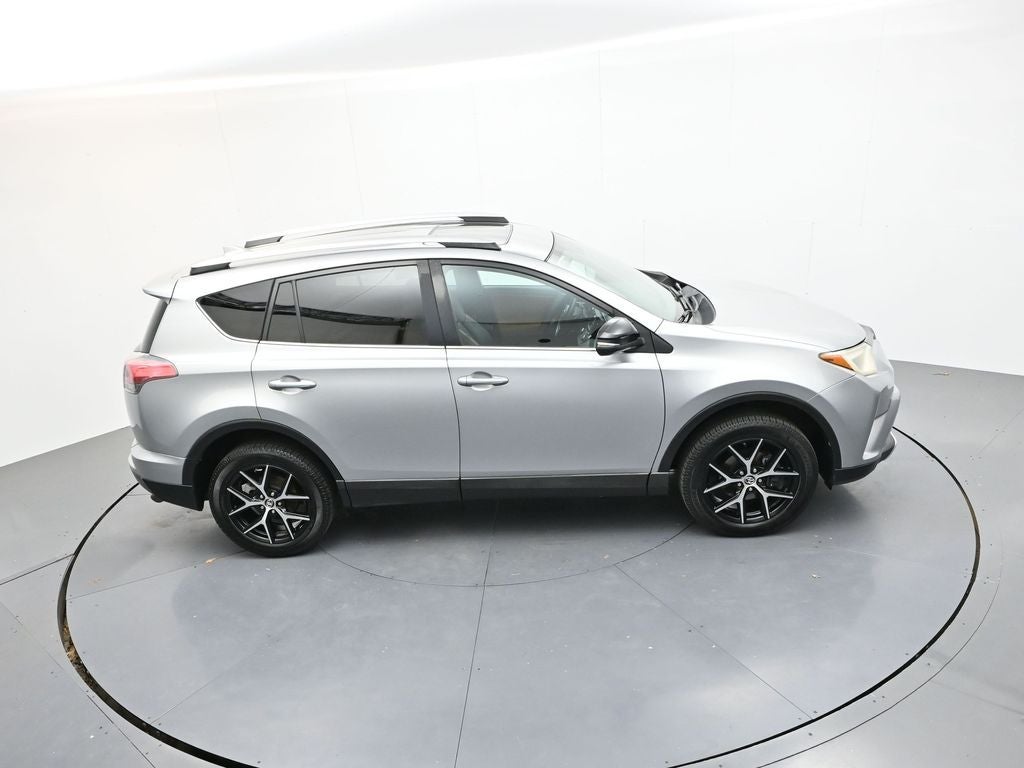 2016 Toyota RAV4 SE