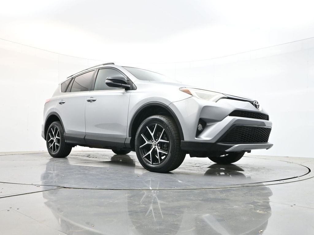 2016 Toyota RAV4 SE