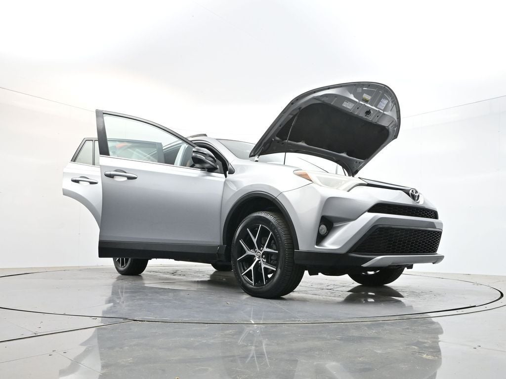 2016 Toyota RAV4 SE