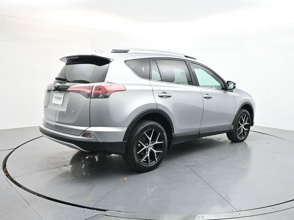 2016 Toyota RAV4 SE