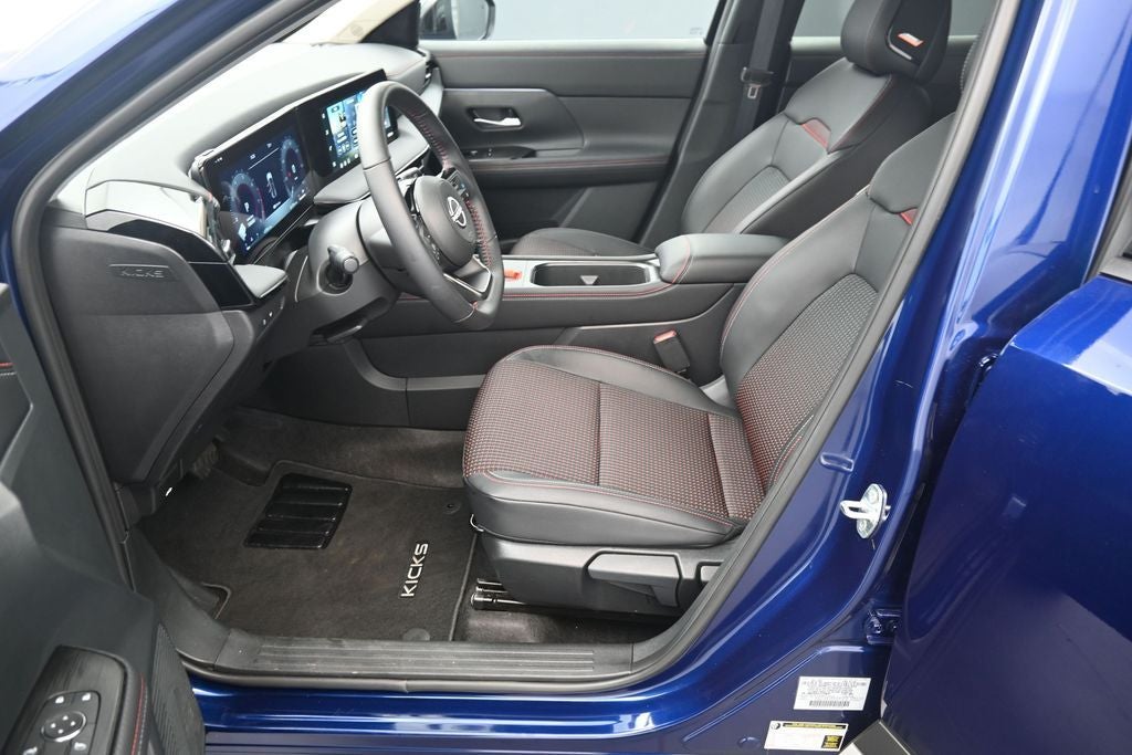 2026 Nissan Kicks SR Premium Pkg
