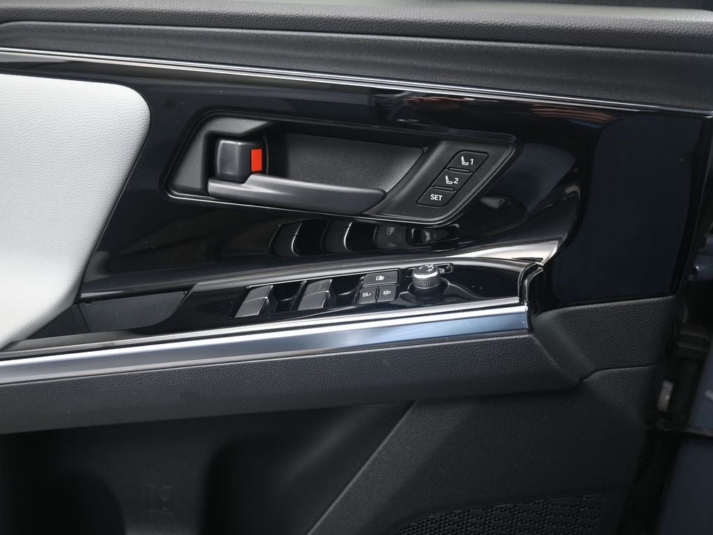 2023 Subaru Solterra Limited