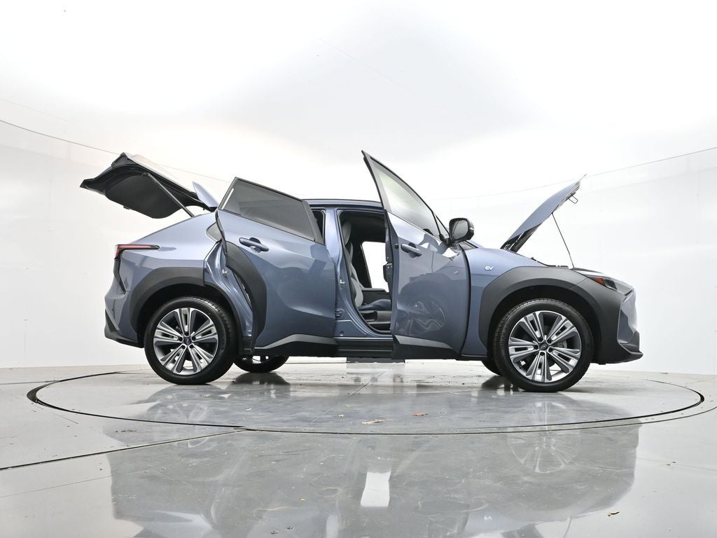 2023 Subaru Solterra Limited