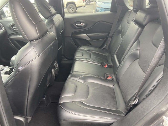 2022 Jeep Cherokee Latitude Lux